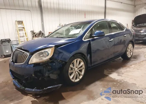 2013 Buick Verano Premium Group из США, поврежденный, VIN 1G4PT5SV5D4202290